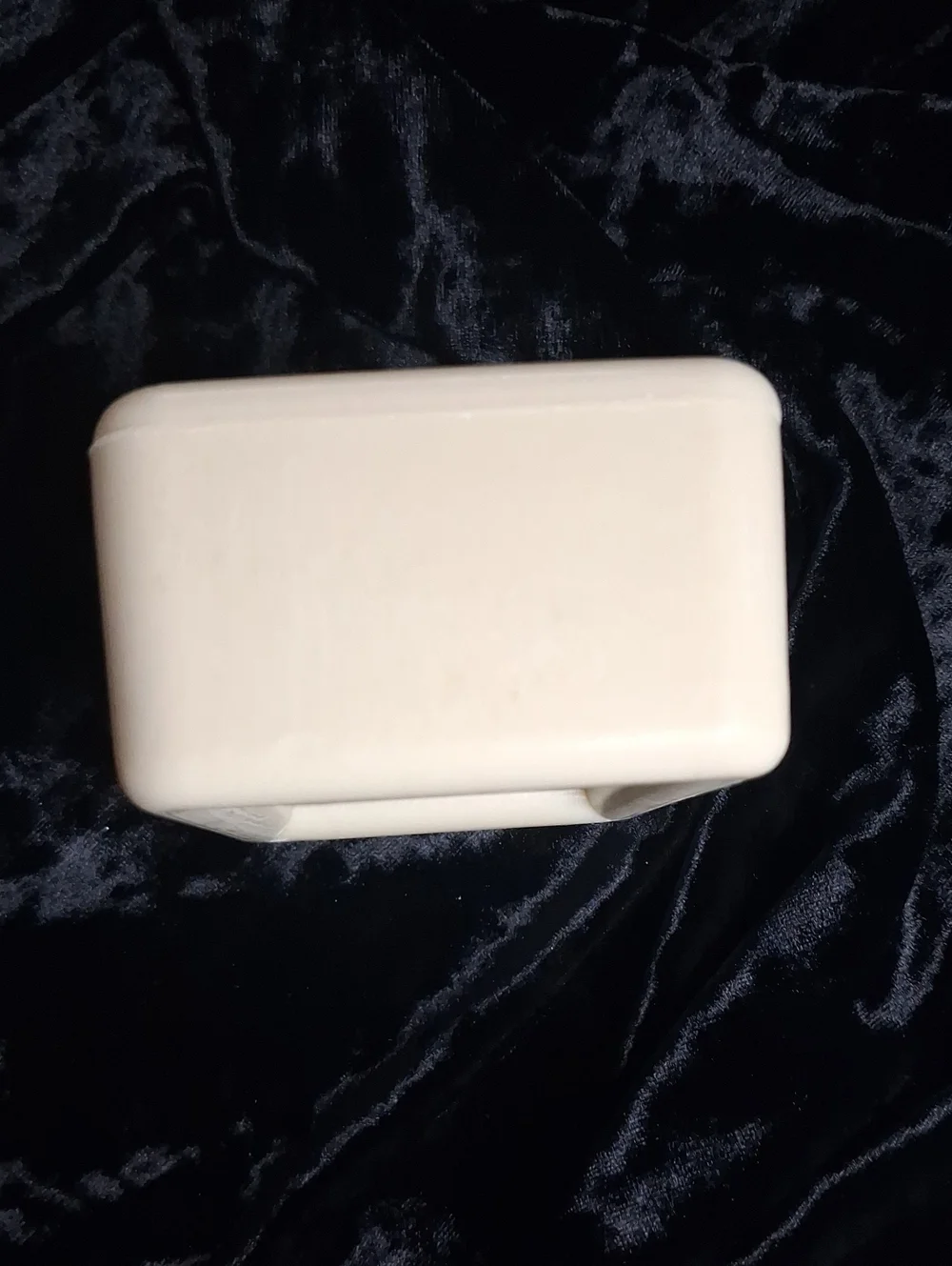 CST (Commonwealth) Honey Almond Scented Bath Soap 12oz Decorative Bar NWOT